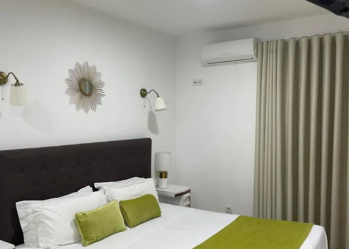 Boutique By O Cobra Vila de Rei